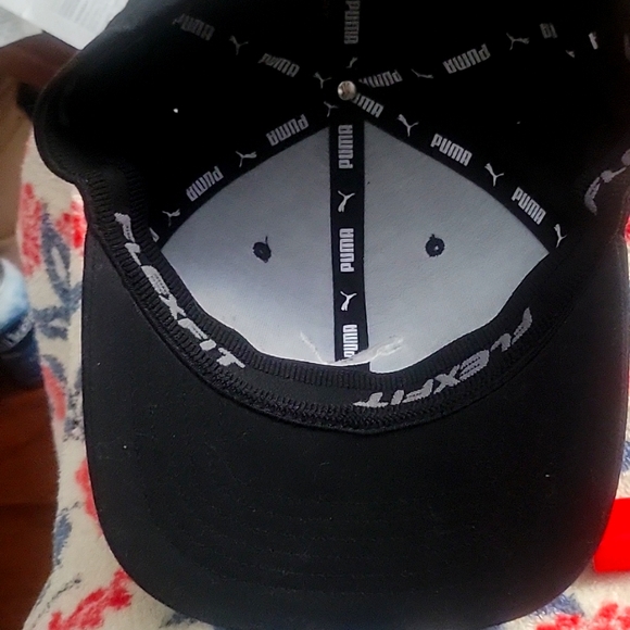 MENS Puma Flex-Fit fitted hat size s/m color black DOUBLE 6 CLOTHES - Picture 7 of 7
